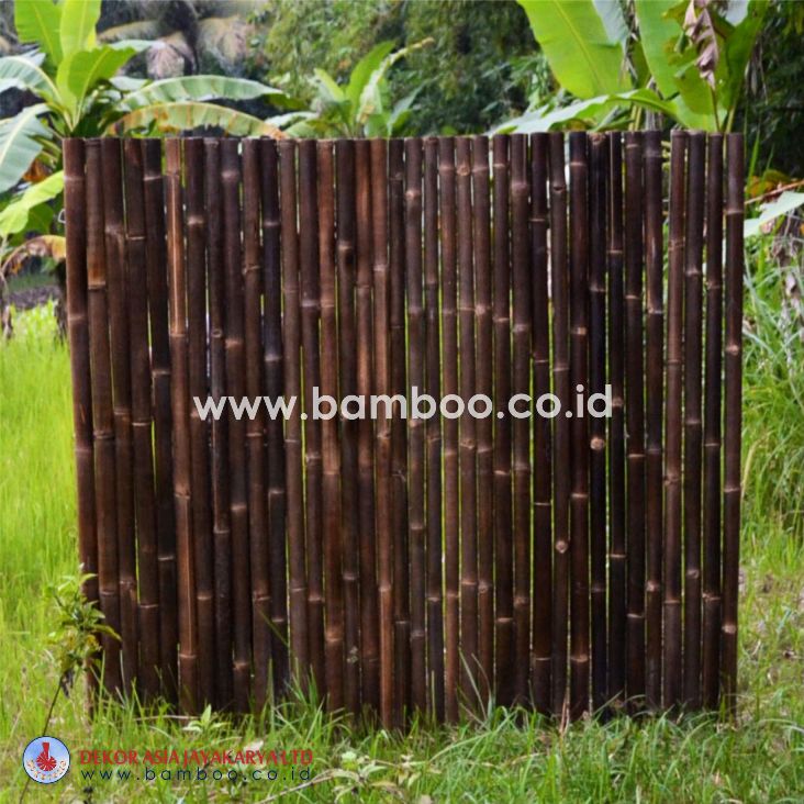 Black full round roll bamboo fence with stainless steel